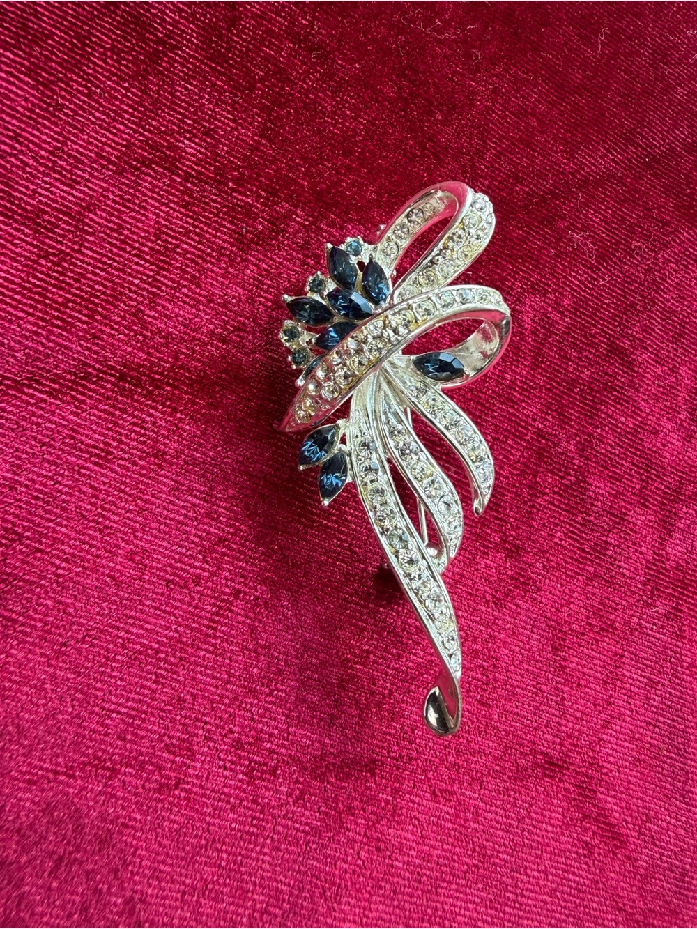 Vintage Clear Rhinestone with Blue Stones Pin Brooch